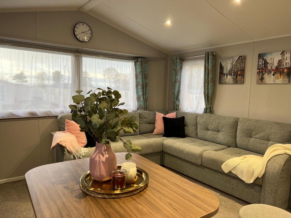 Lovely 3 Bedroom Holiday Home In Seton Sand Caravan Park Wi-Fi Xbox เอดินบะระ ภายนอก รูปภาพ