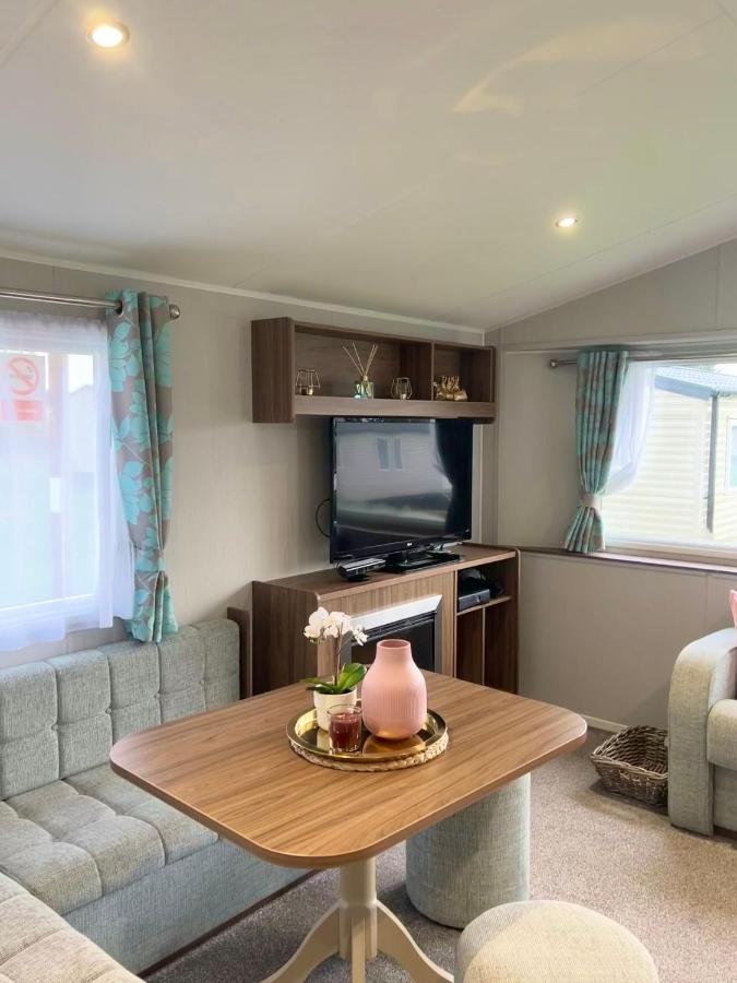 Lovely 3 Bedroom Holiday Home In Seton Sand Caravan Park Wi-Fi Xbox เอดินบะระ ภายนอก รูปภาพ
